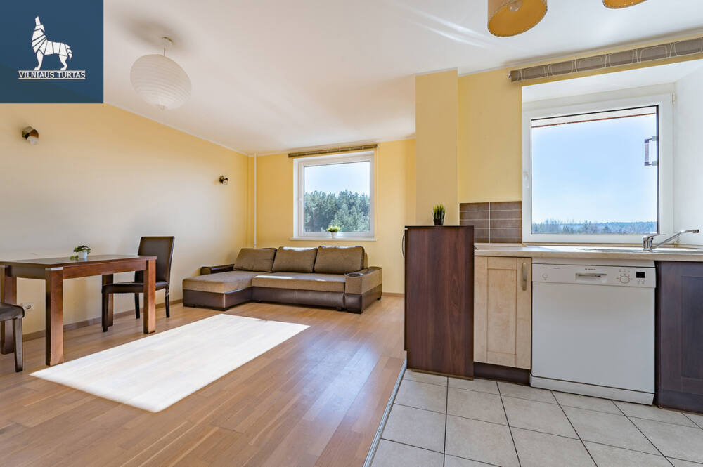 Parduodamas butas Keramikų g., Antakalnyje, Vilnius, 45.75 kv.m ploto, 2 kambariai
