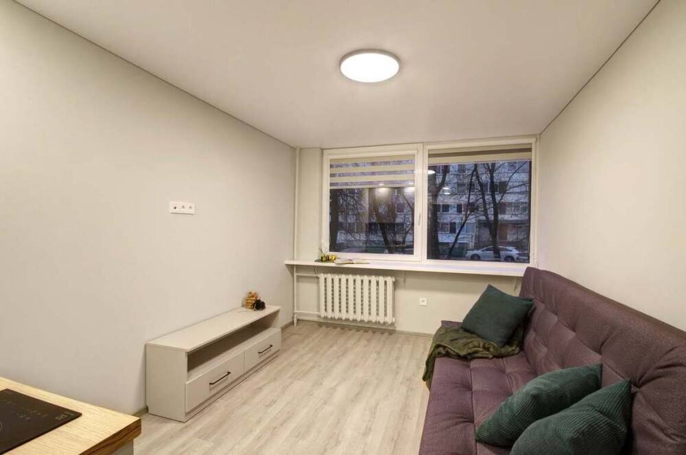 Nuomojamas butas Algirdo g., Naujamiestyje, Vilnius, 18 kv.m ploto, 1 kambariai
