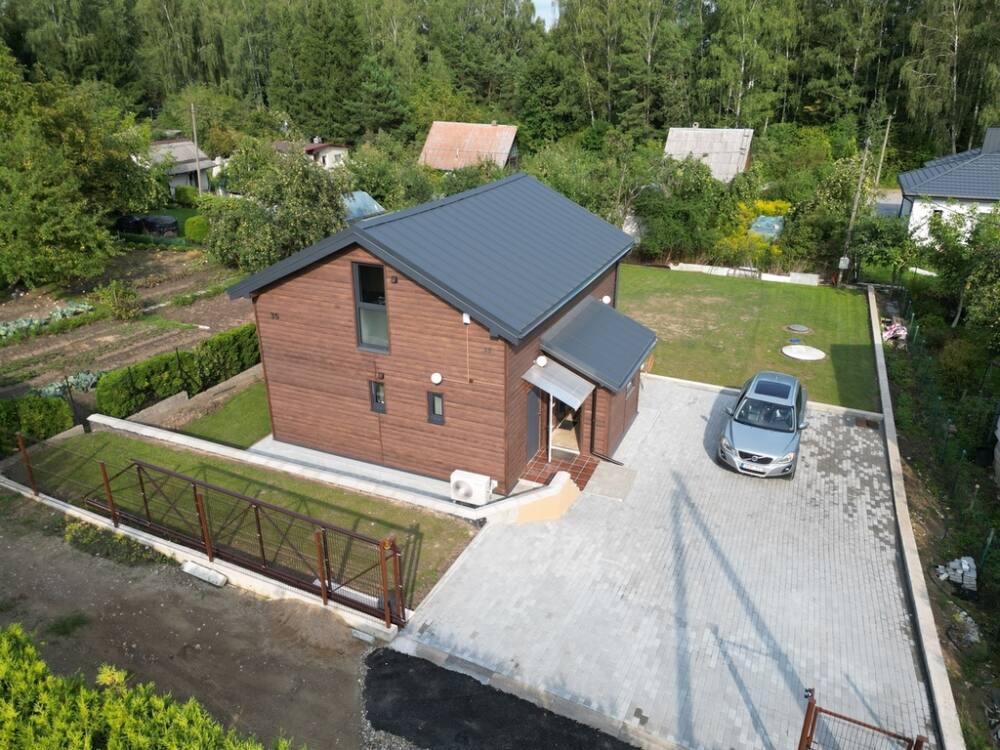 Nuomojamas namas Juodvarnių Sodų 25-oji g., Dvarčionyse, Vilnius, 120 kv.m ploto, 2 aukštai