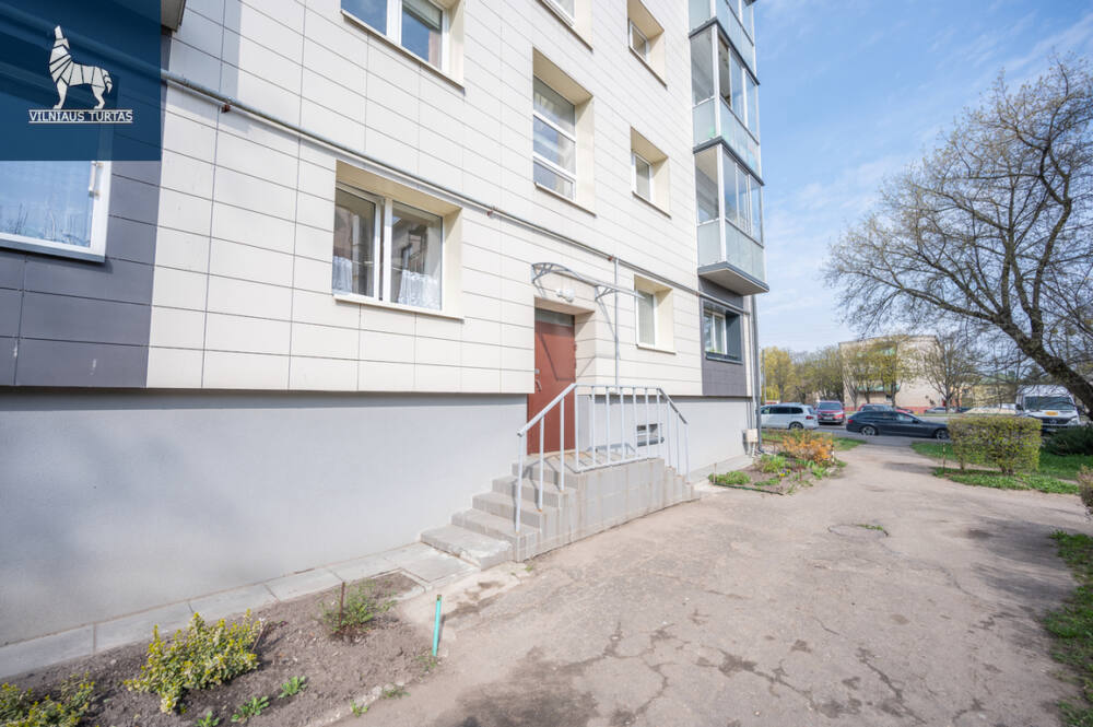 Parduodamas butas A. ir J. Gravrogkų g., Aukštuosiuose Šančiuose, Kaunas, 28.91 kv.m ploto, 1 kambariai