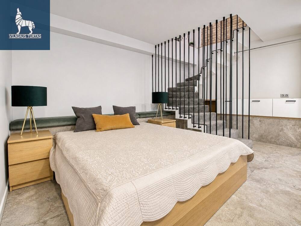 Nuomojamas 2 kambarių 2 aukštų butas S. Skapo g., Senamiestyje, Vilnius