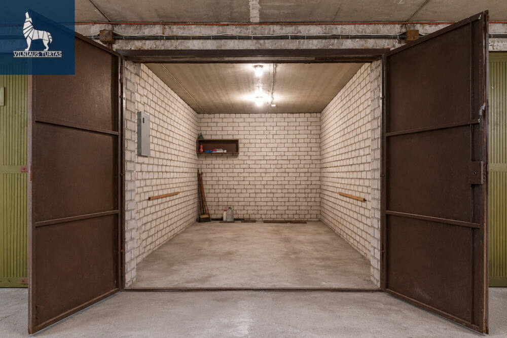 Parduodamas garažas Ukmergės g., Fabijoniškėse, Vilnius, 16 kv.m ploto